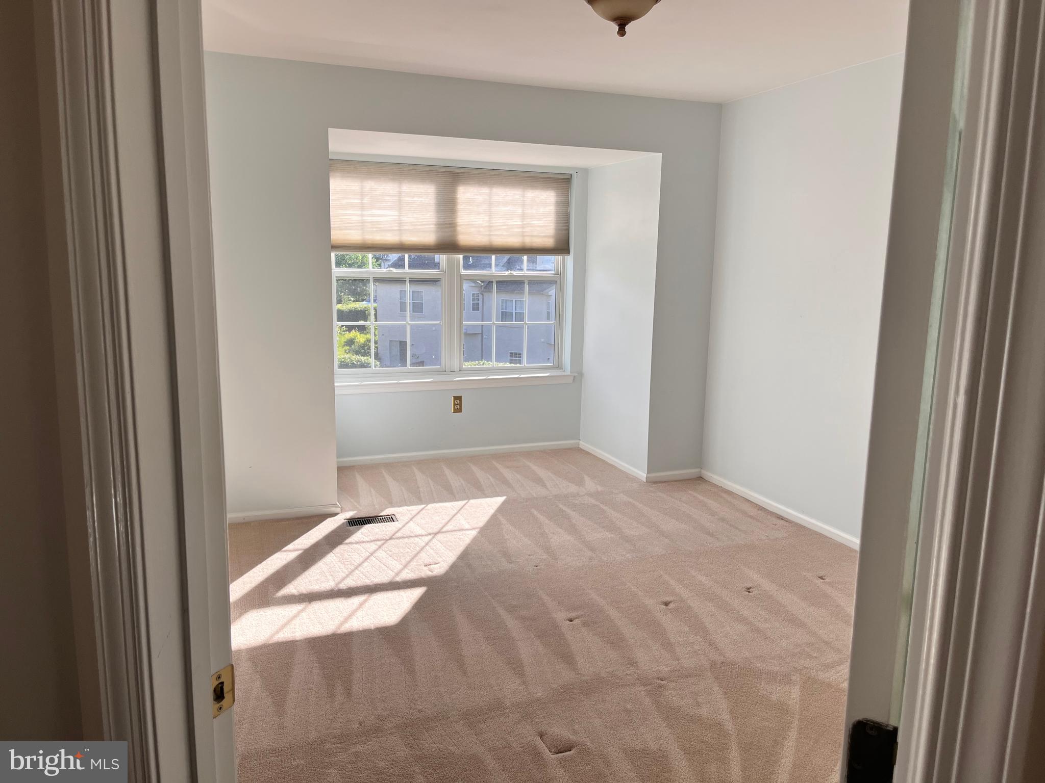 DEER CREEK - Residential Lease