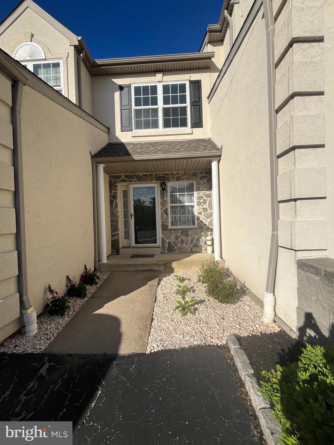 DEER CREEK - Residential Lease