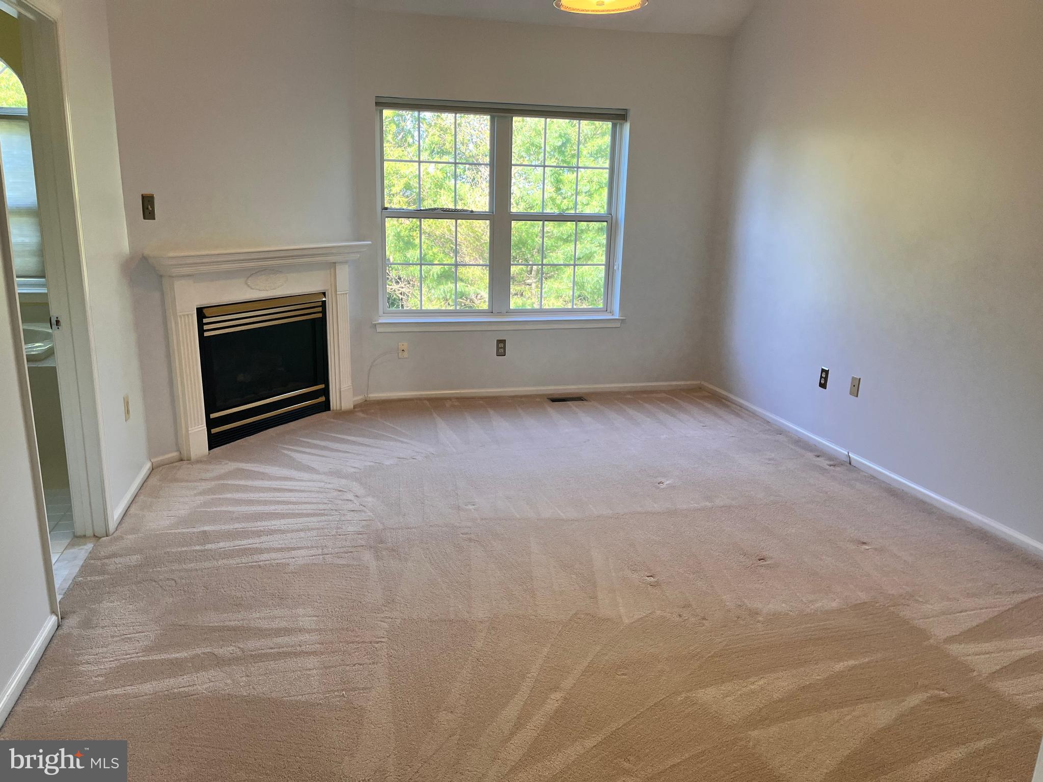 DEER CREEK - Residential Lease