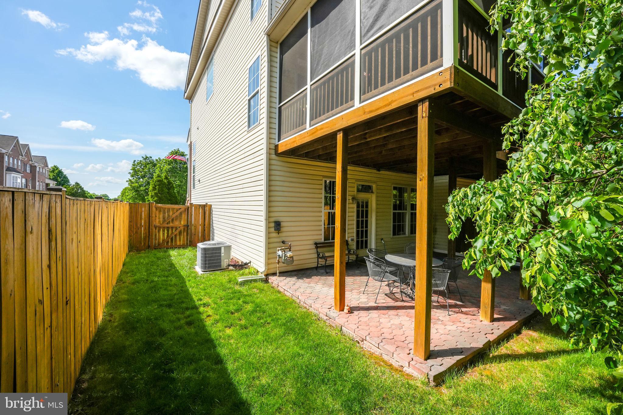 COLONNADE AT DULLES - Residential