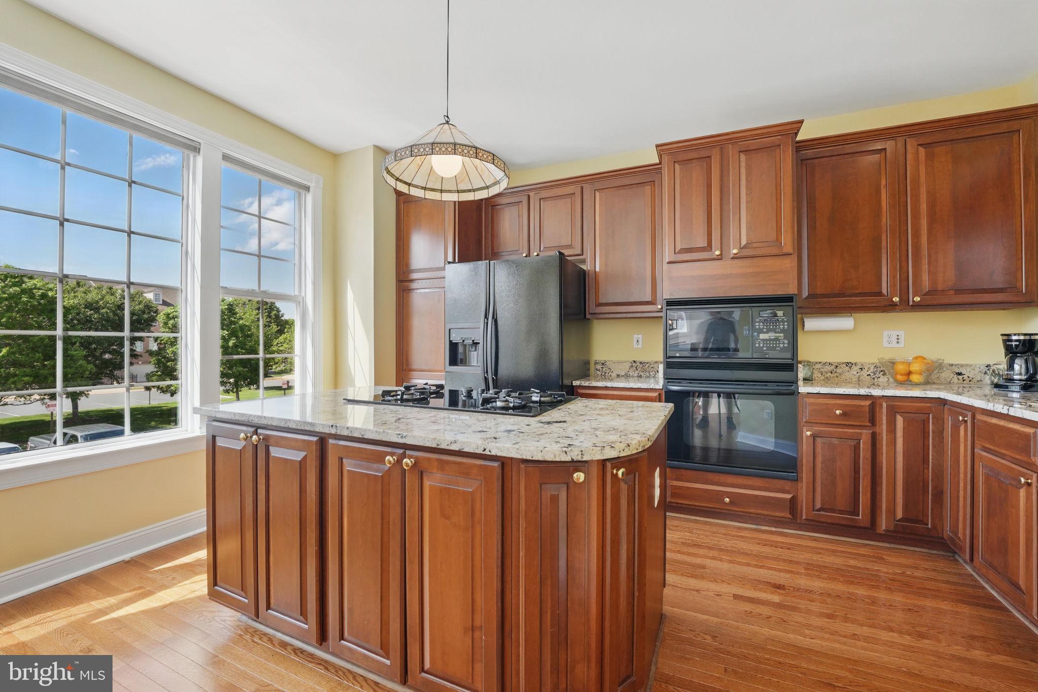 COLONNADE AT DULLES - Residential