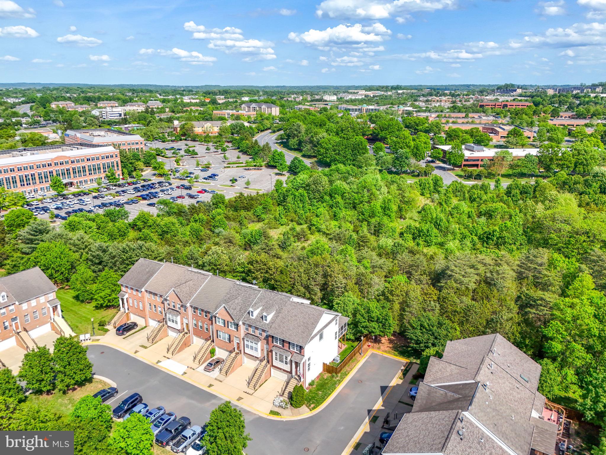 COLONNADE AT DULLES - Residential