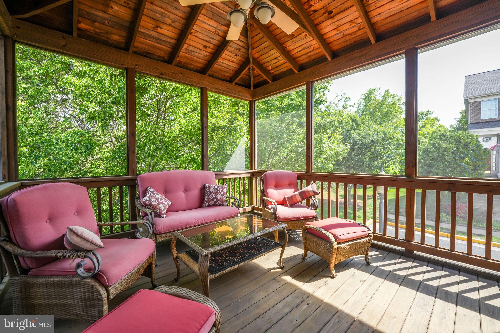 COLONNADE AT DULLES - Residential