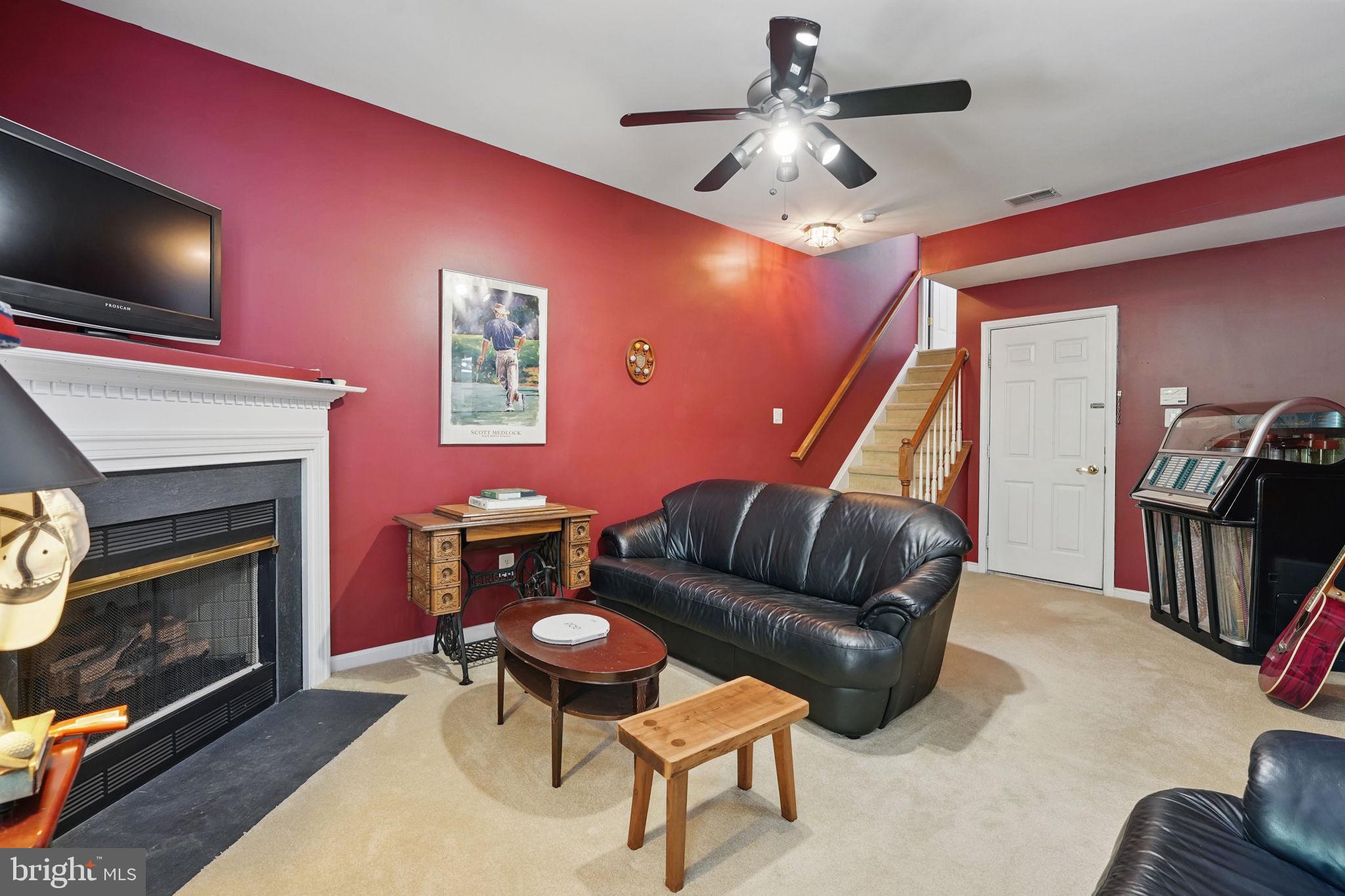 COLONNADE AT DULLES - Residential