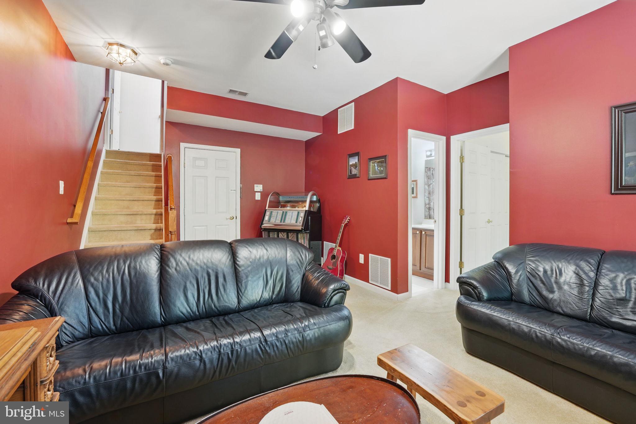 COLONNADE AT DULLES - Residential