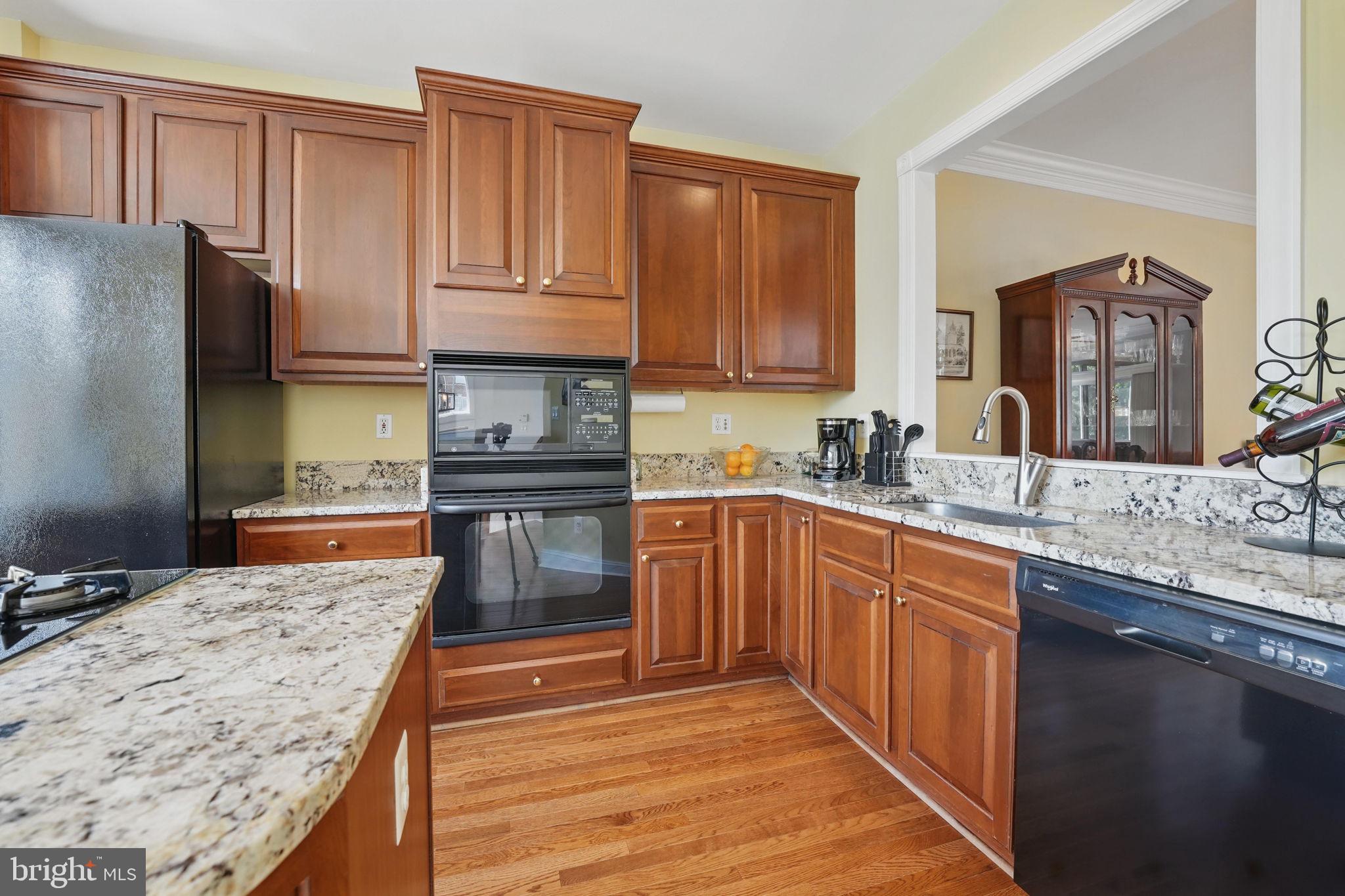 COLONNADE AT DULLES - Residential