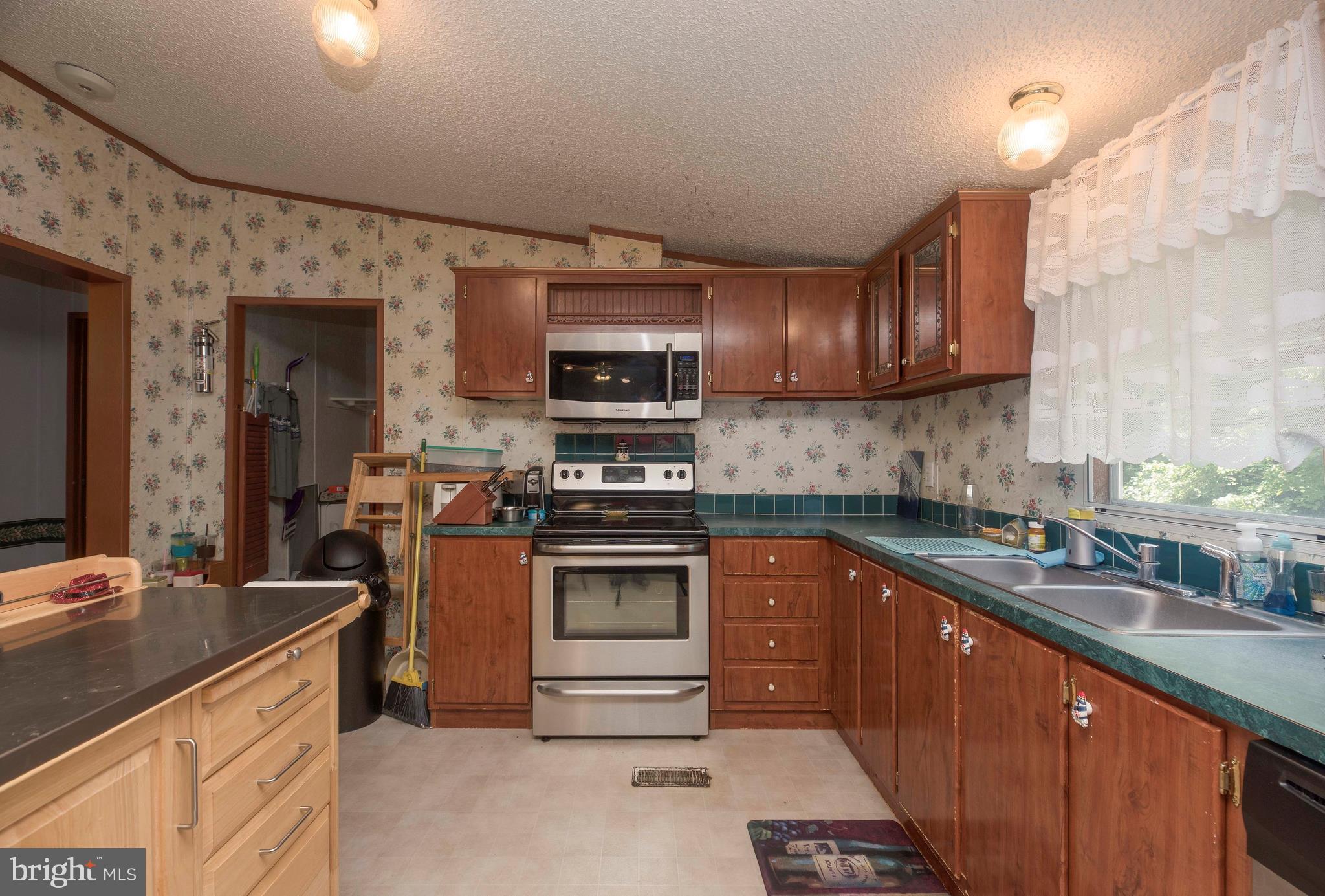 WOODFORD - Residential