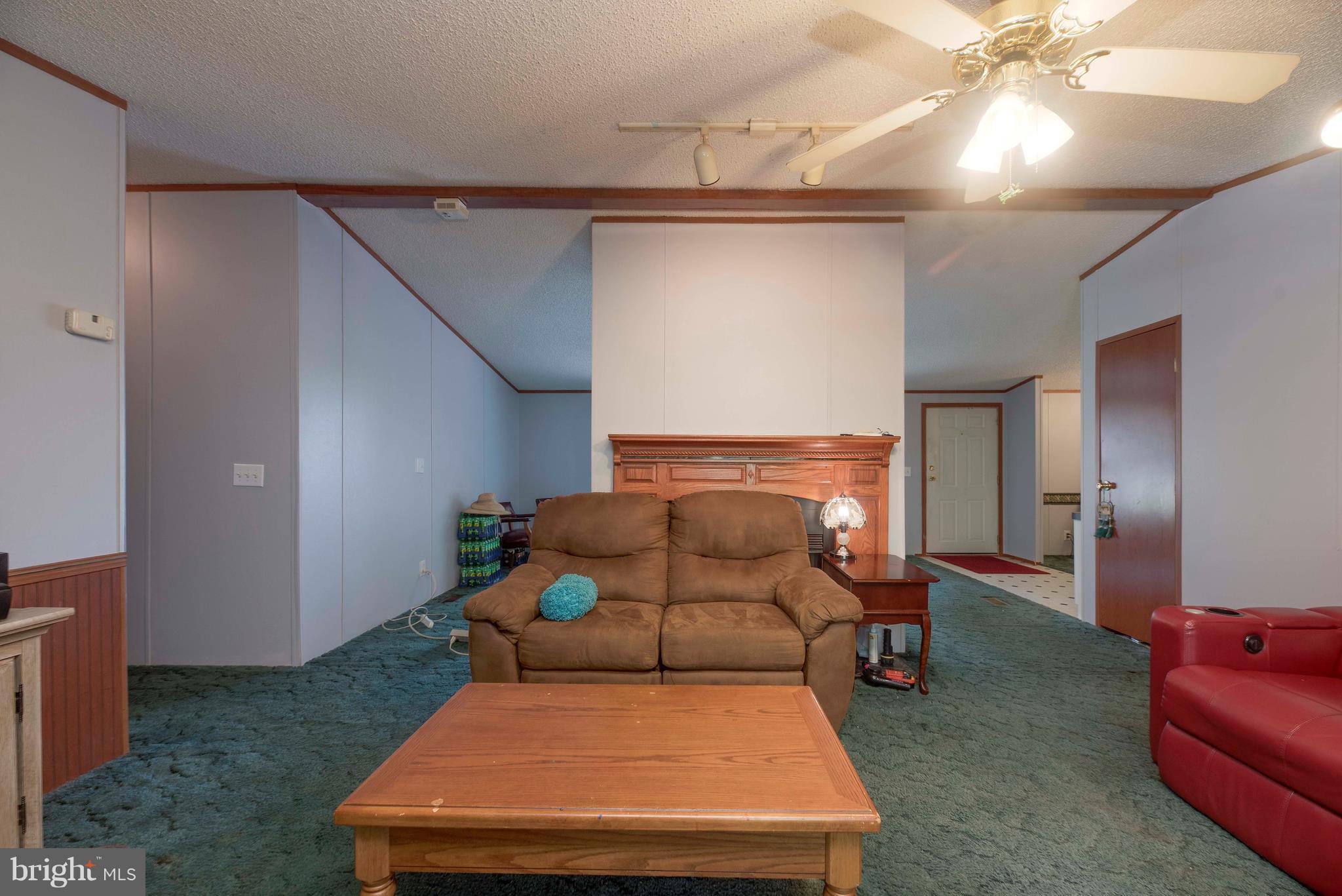 WOODFORD - Residential