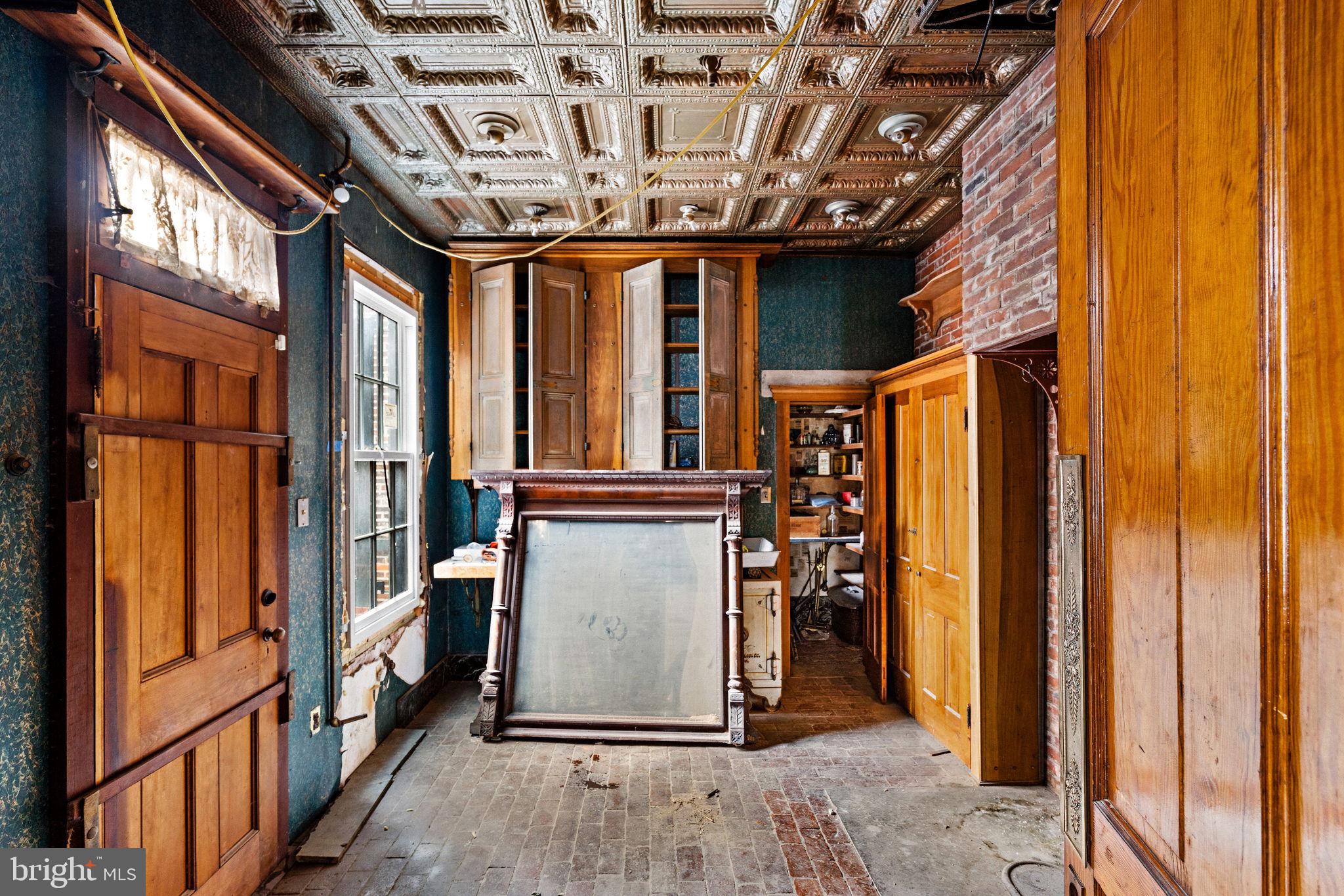 WASHINGTON SQ WEST - Residential