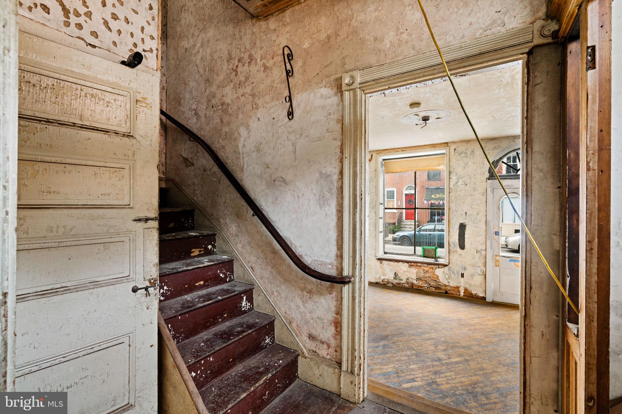 WASHINGTON SQ WEST - Residential