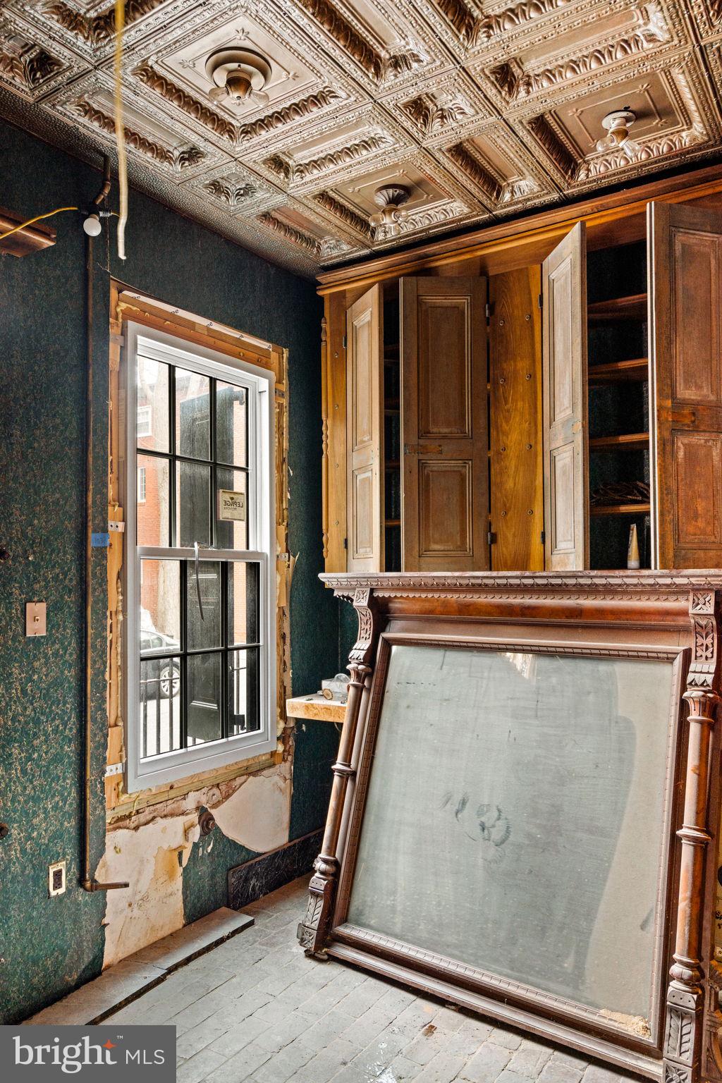 WASHINGTON SQ WEST - Residential