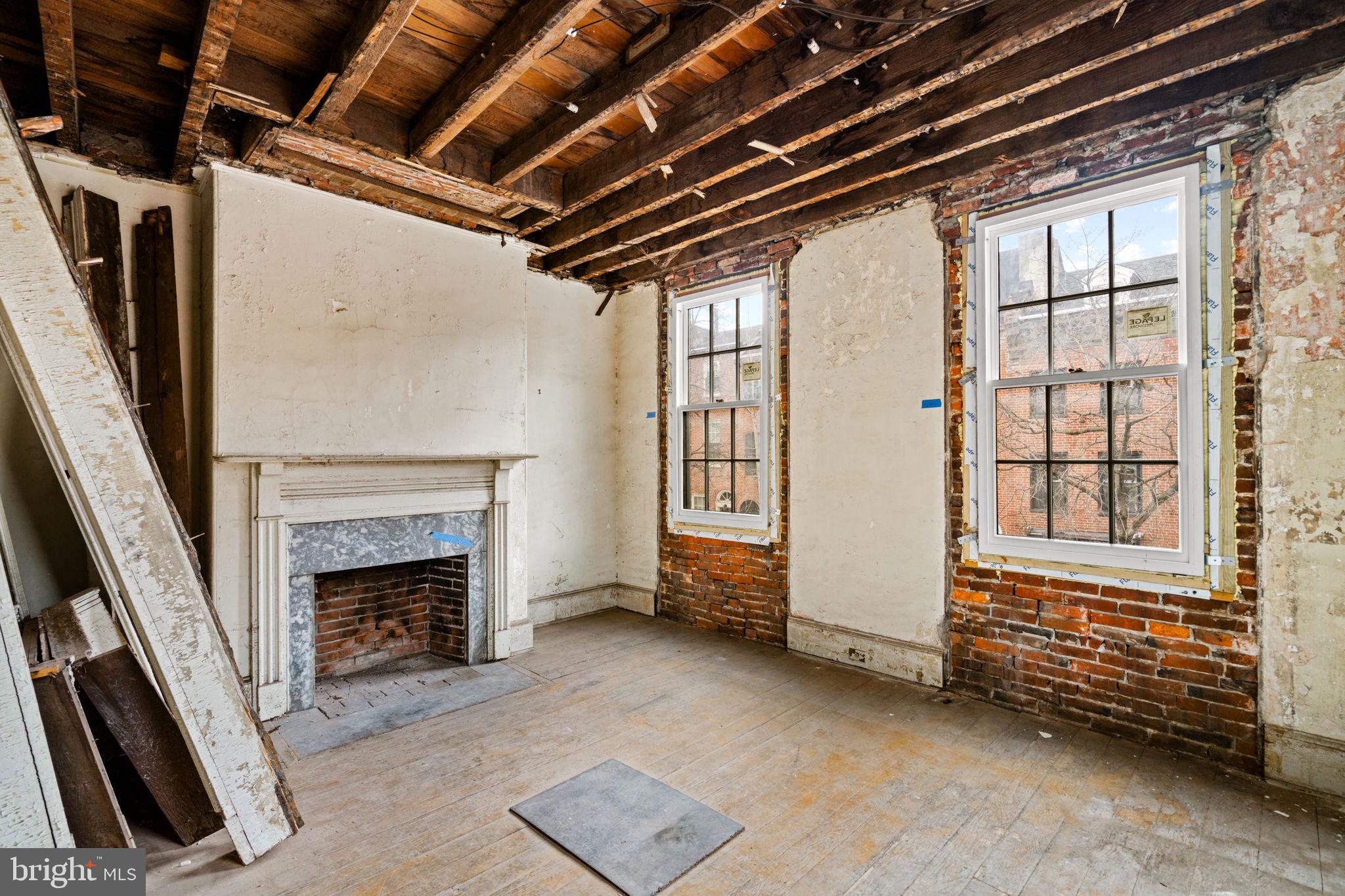 WASHINGTON SQ WEST - Residential