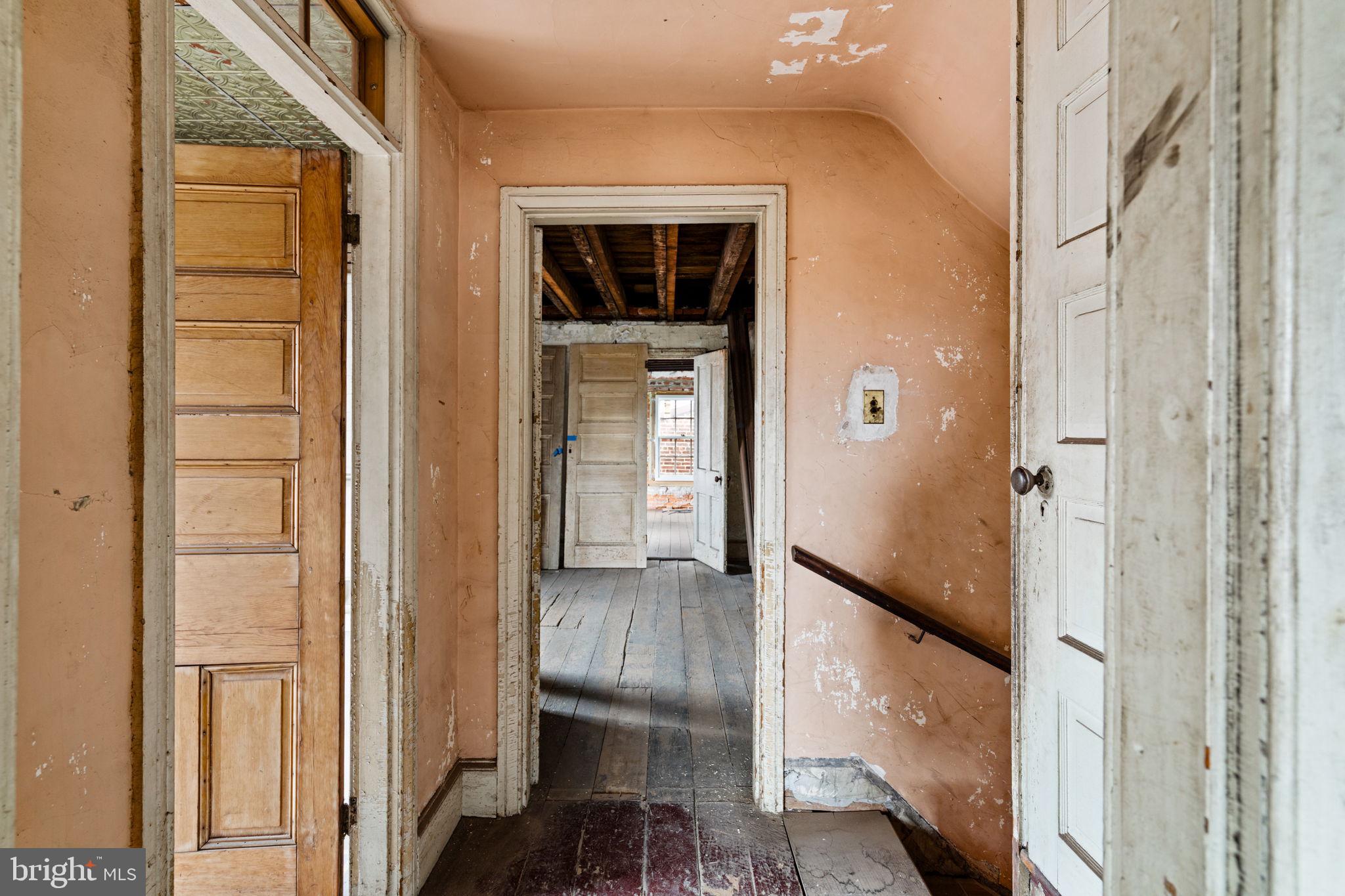 WASHINGTON SQ WEST - Residential