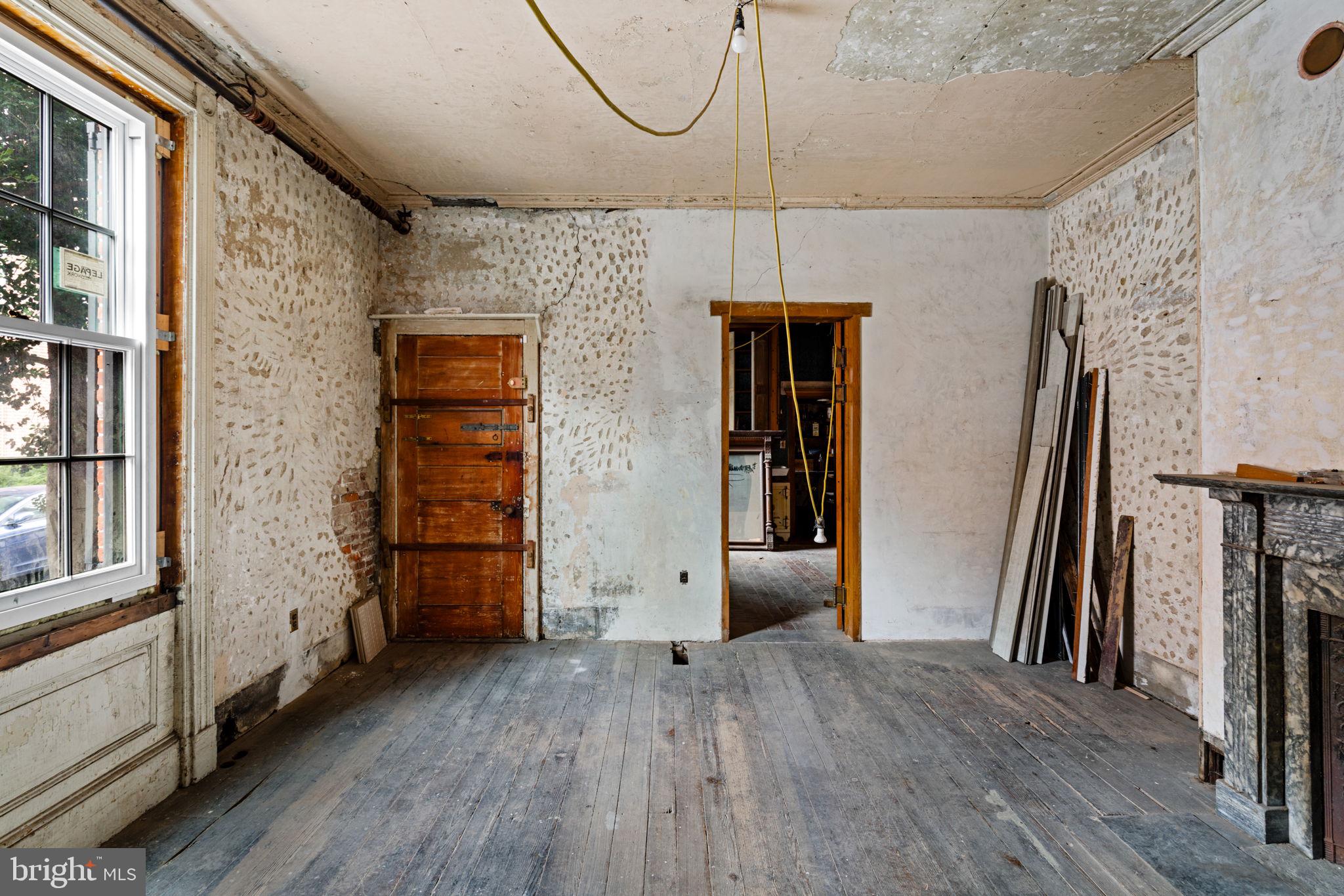 WASHINGTON SQ WEST - Residential