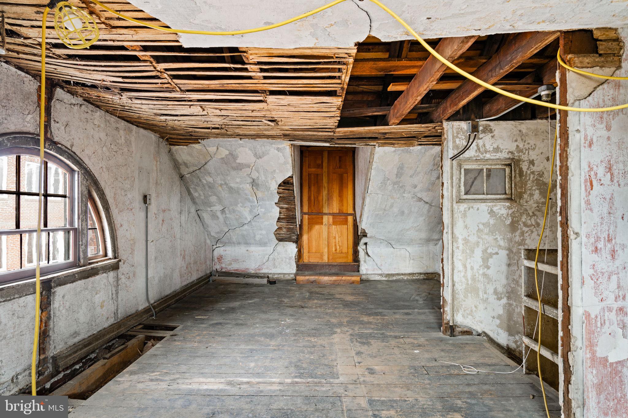 WASHINGTON SQ WEST - Residential