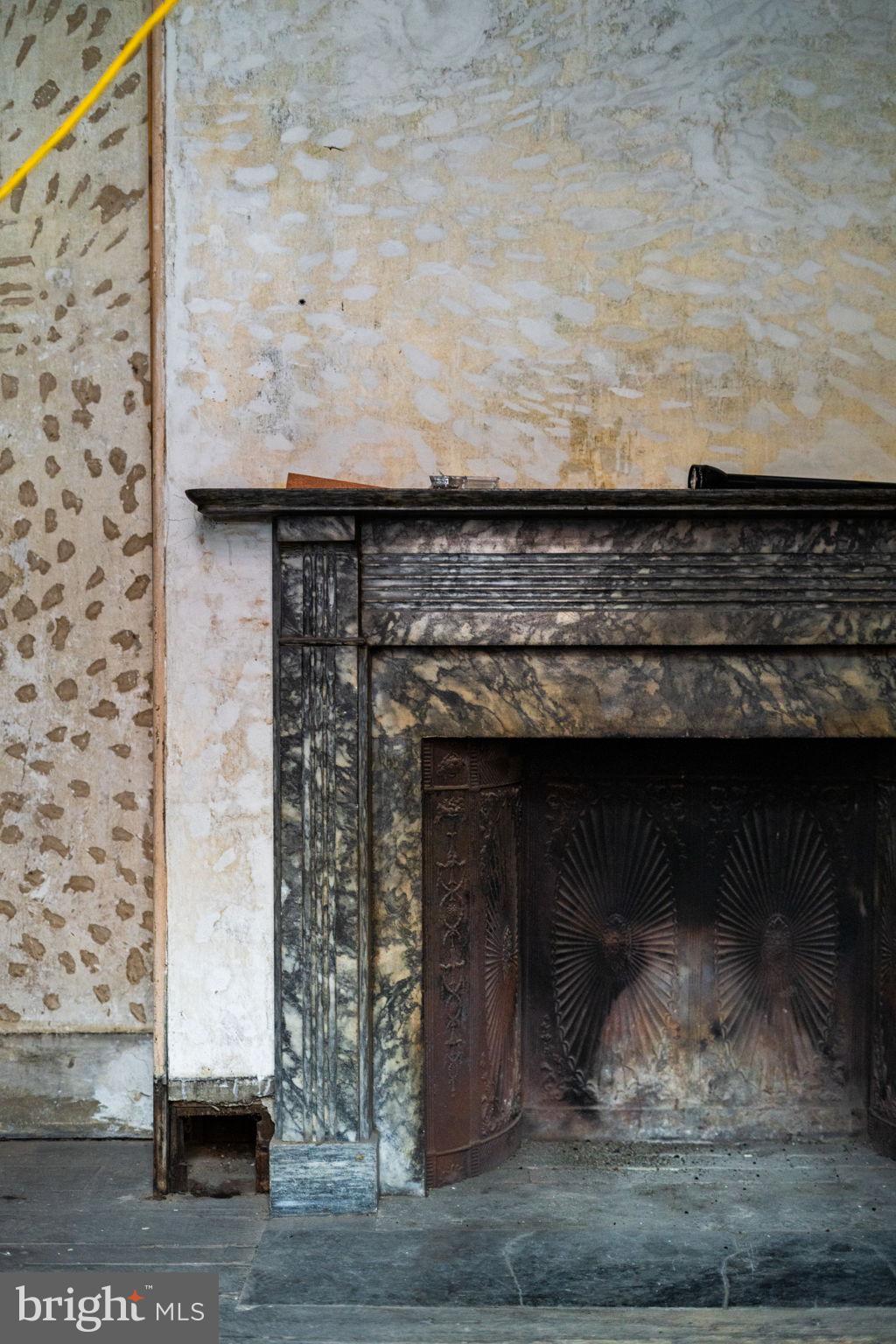 WASHINGTON SQ WEST - Residential