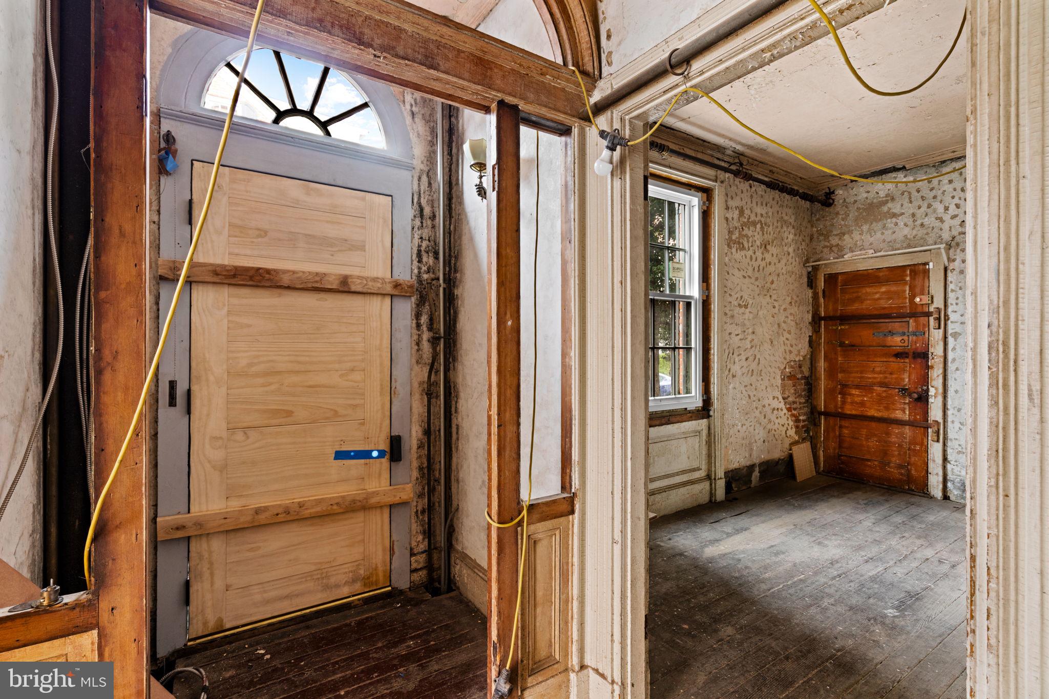 WASHINGTON SQ WEST - Residential