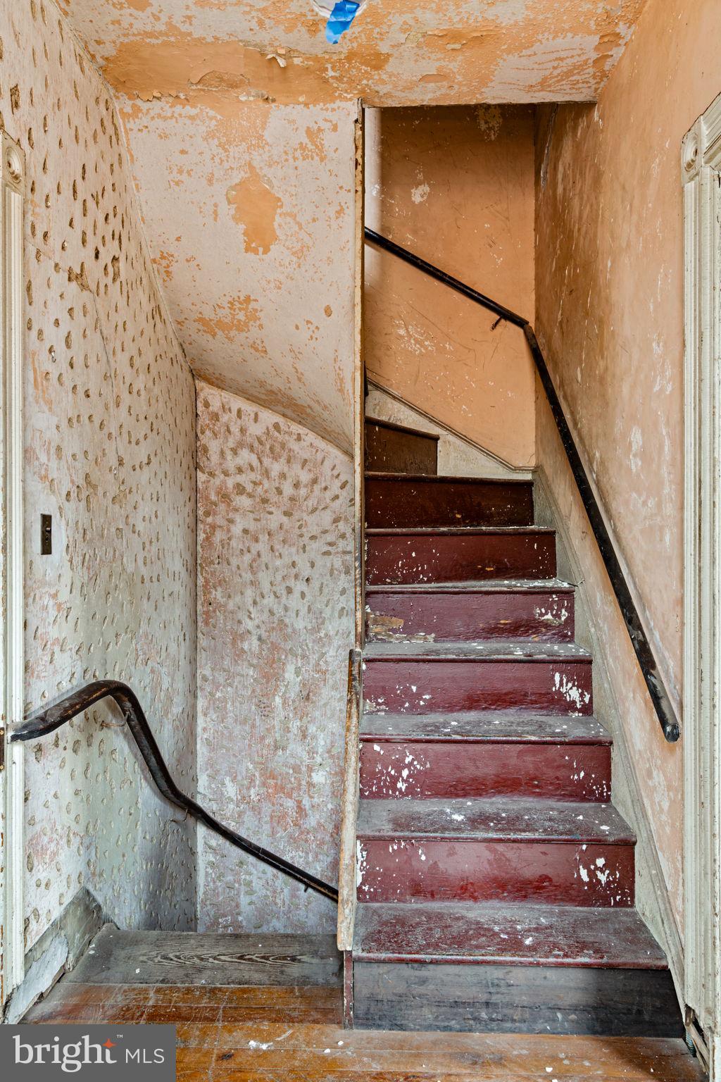 WASHINGTON SQ WEST - Residential