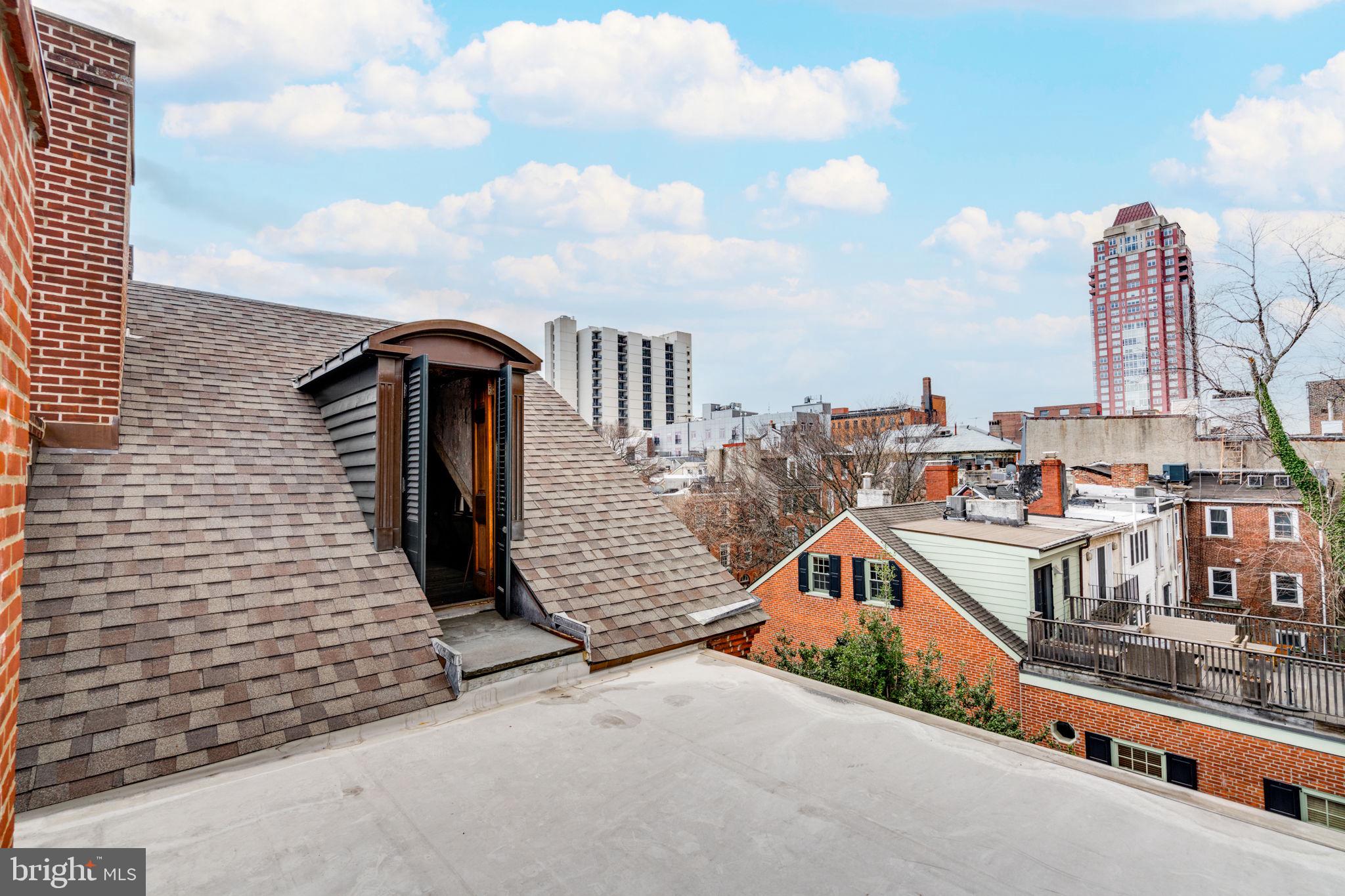 WASHINGTON SQ WEST - Residential