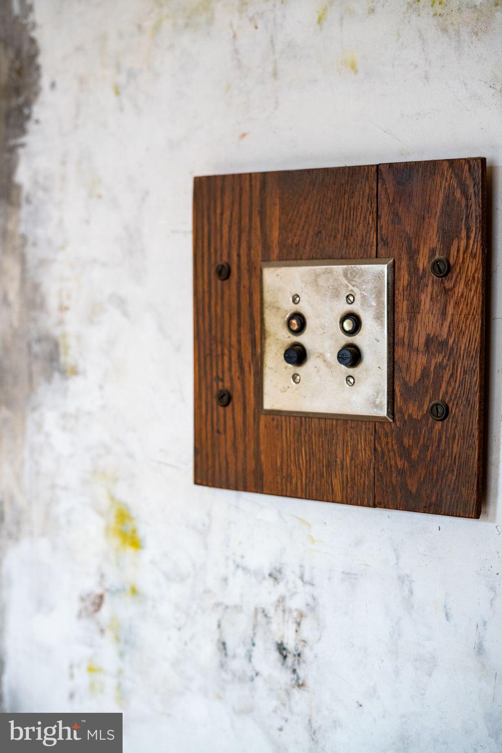 WASHINGTON SQ WEST - Residential