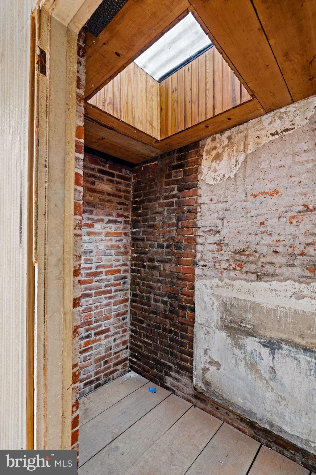 WASHINGTON SQ WEST - Residential