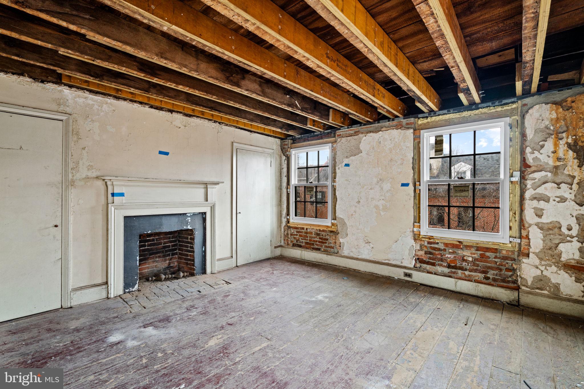 WASHINGTON SQ WEST - Residential