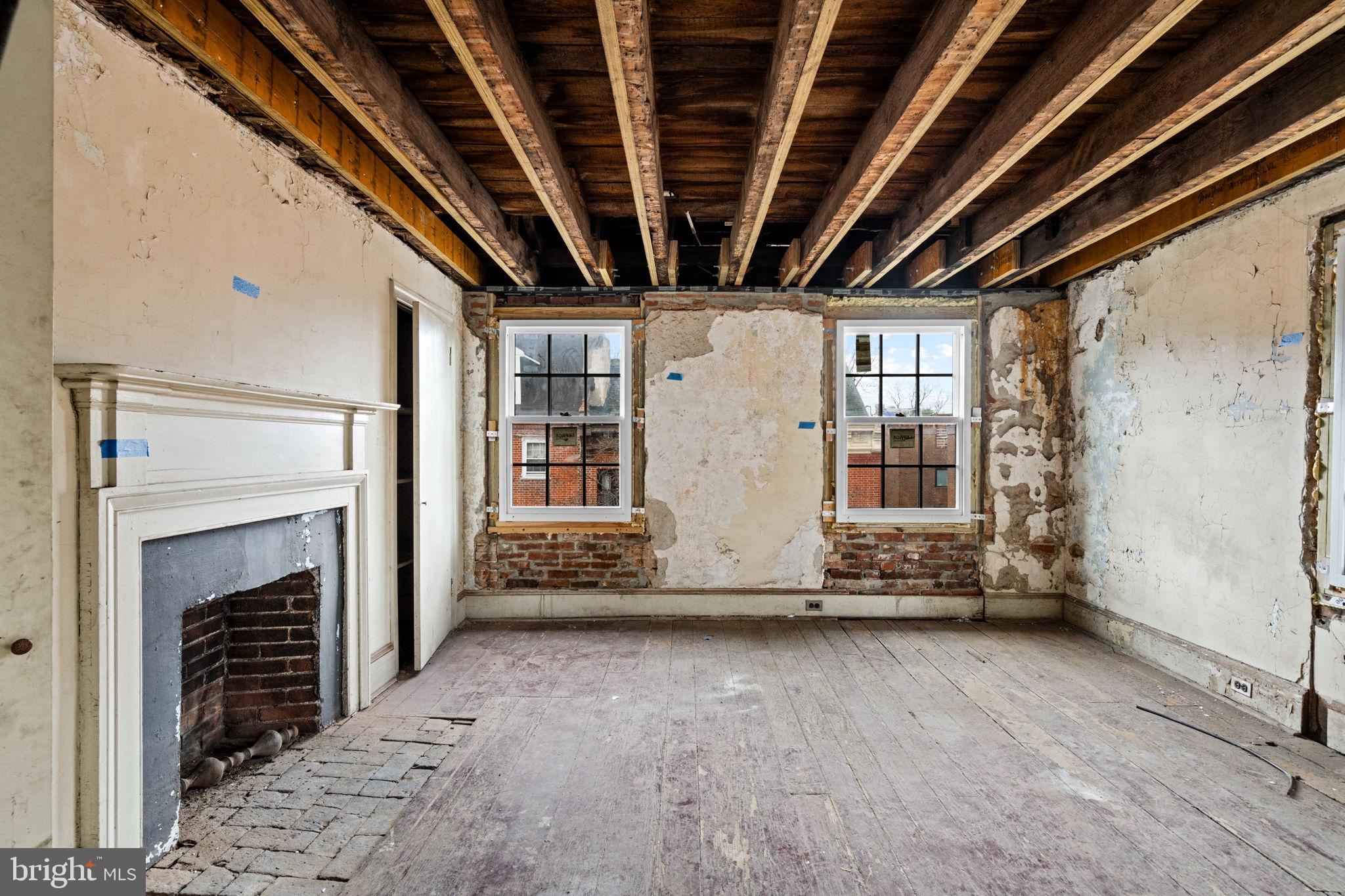 WASHINGTON SQ WEST - Residential