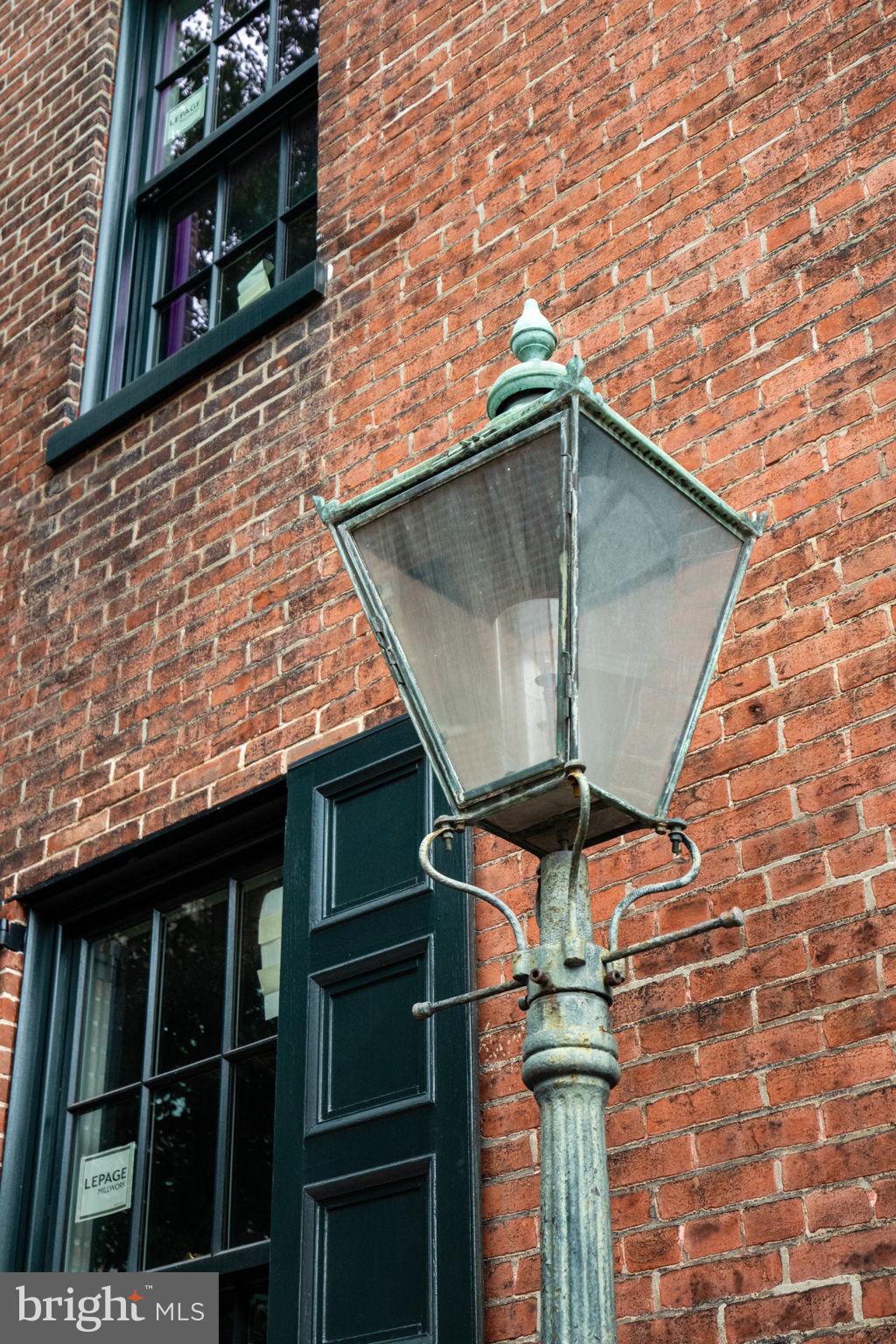 WASHINGTON SQ WEST - Residential