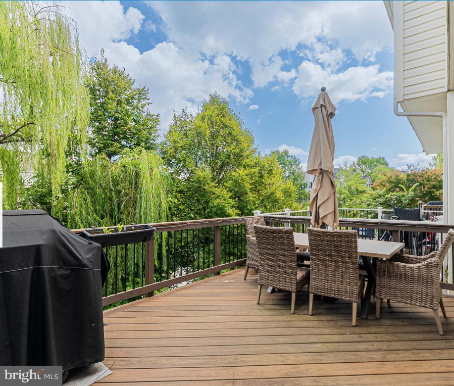 JEFFERSON VILLAGE TH - Residential