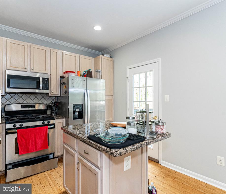 JEFFERSON VILLAGE TH - Residential