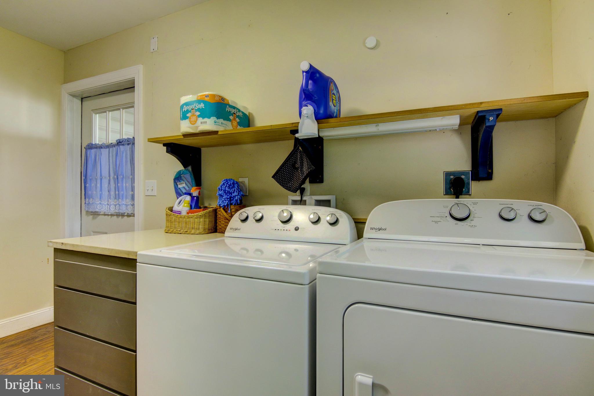 CEDAR GROVE - Residential