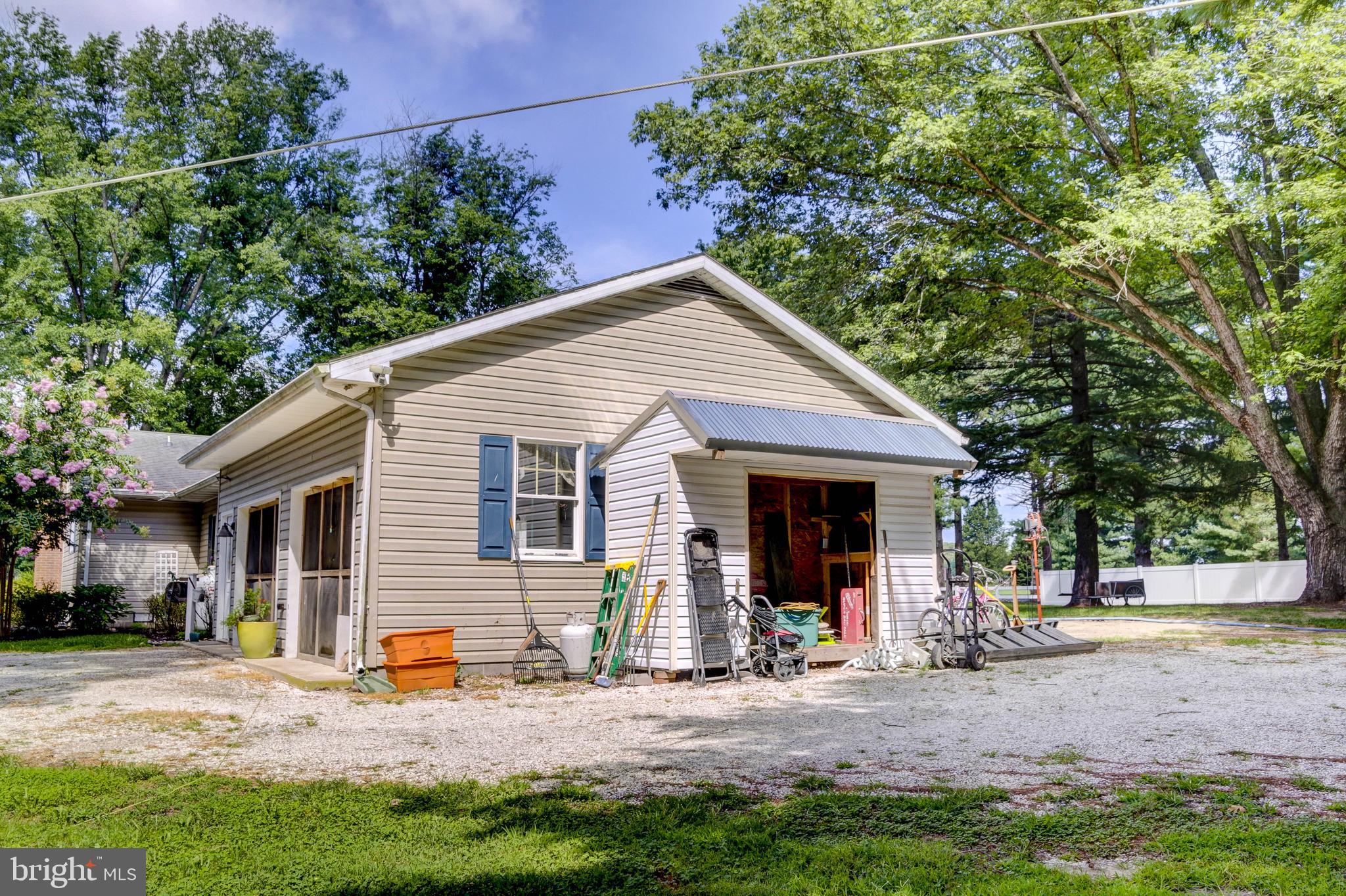 CEDAR GROVE - Residential