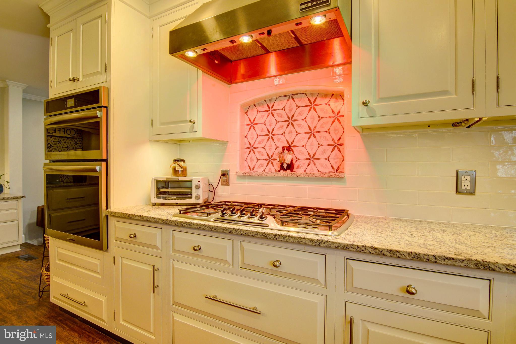 CEDAR GROVE - Residential