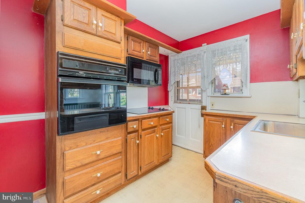 Photo of 859 E Madison Street, LANCASTER, PA 17602 (MLS # PALA2062928)