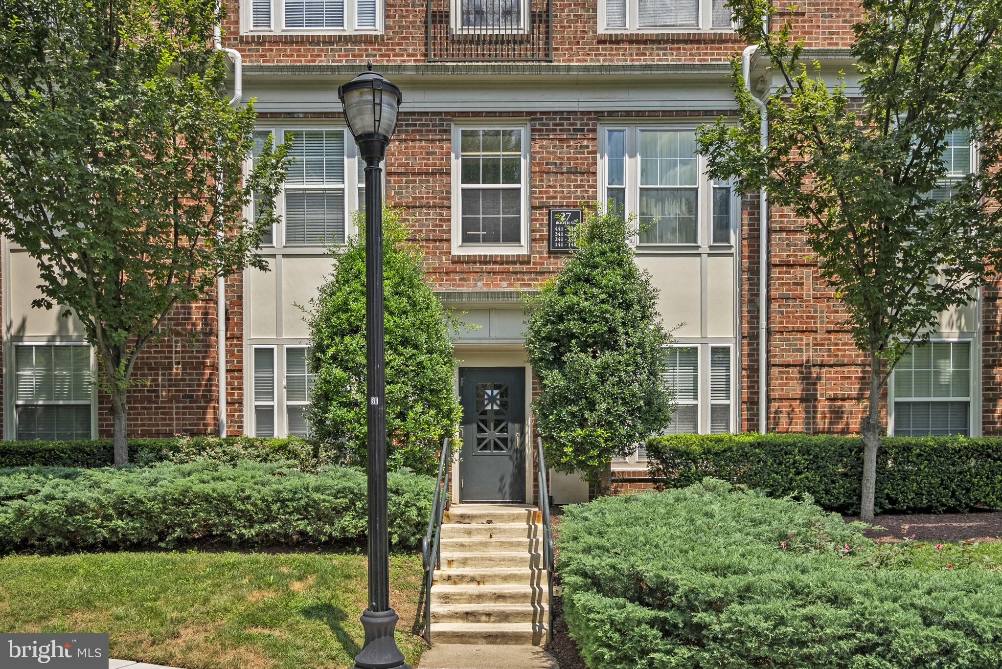 27 BOOTH STREET 245