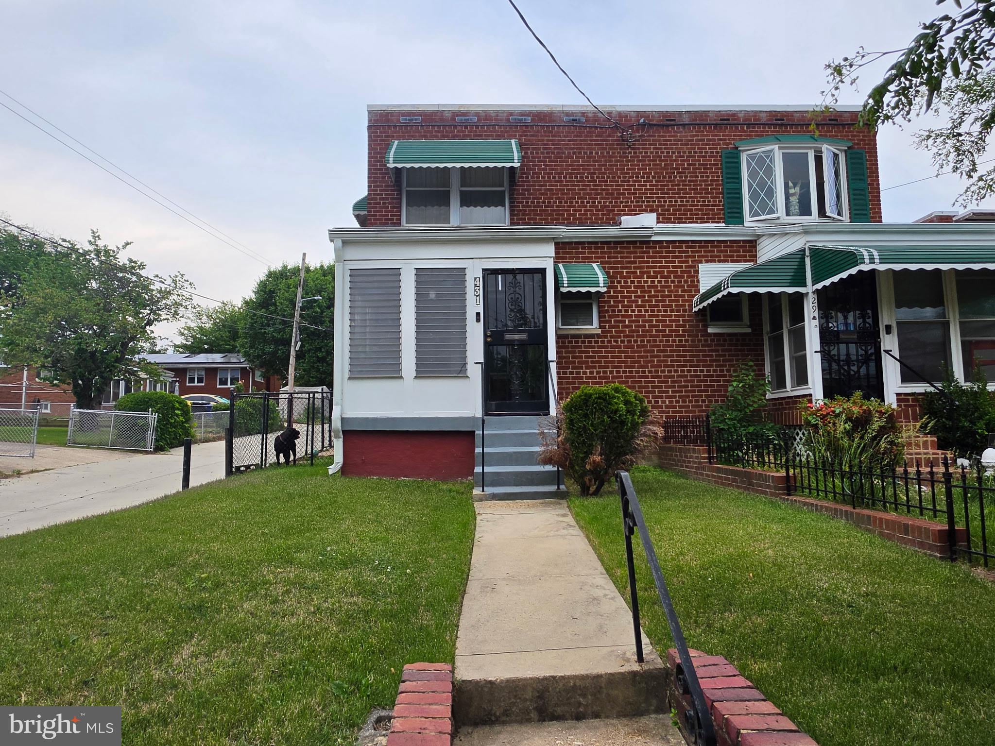 431 KENNEDY STREET NE