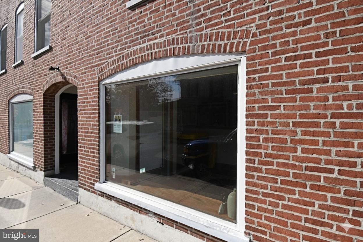 601 W MARKET STREET 100