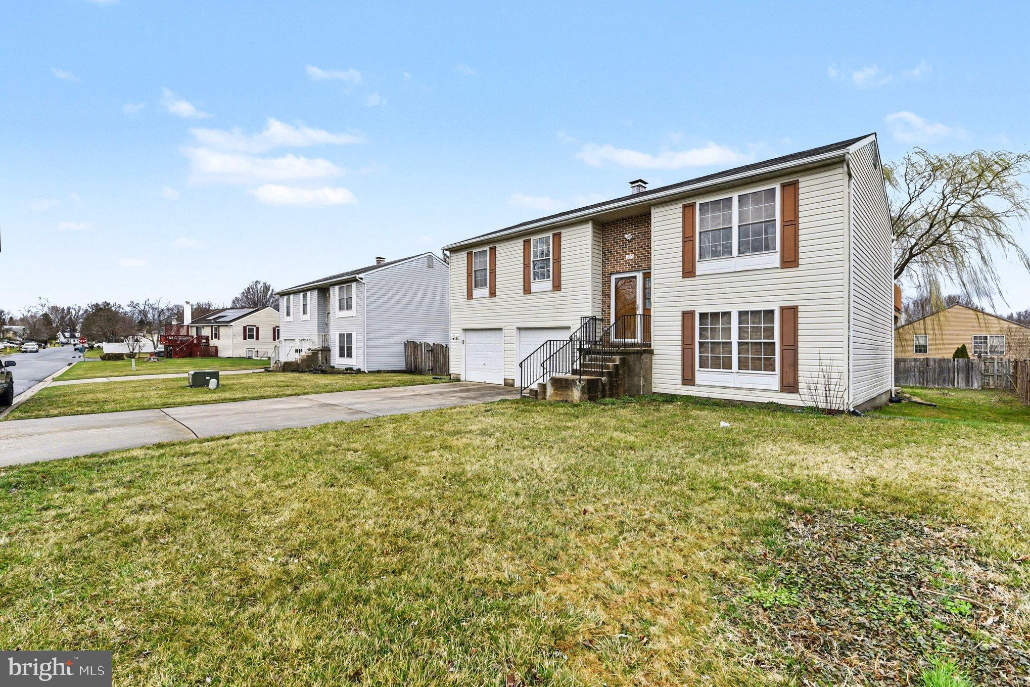 BREA MAR MANOR - Residential