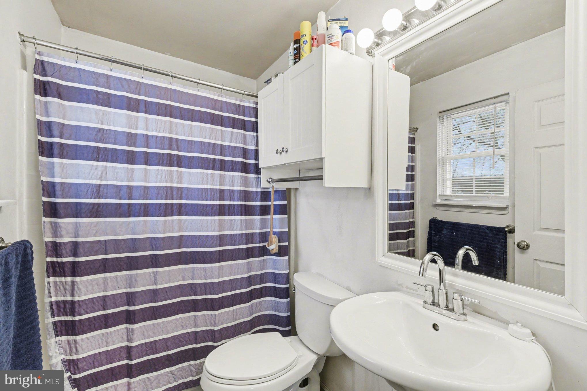 BREA MAR MANOR - Residential