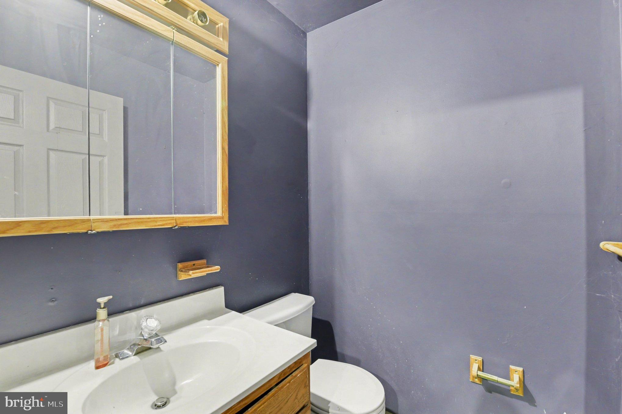 BREA MAR MANOR - Residential