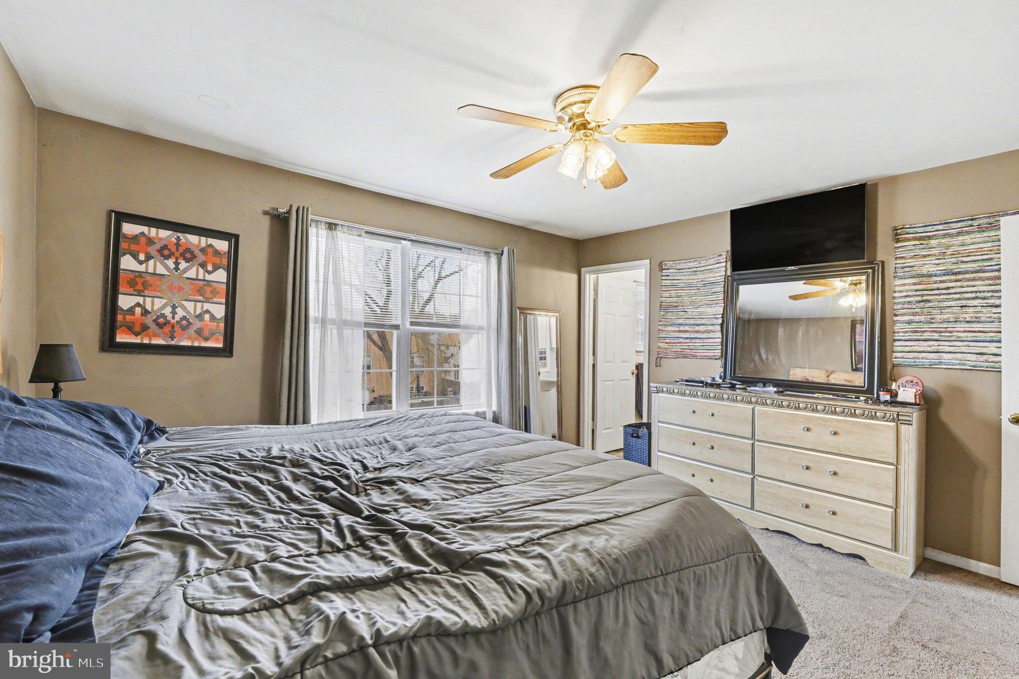 BREA MAR MANOR - Residential