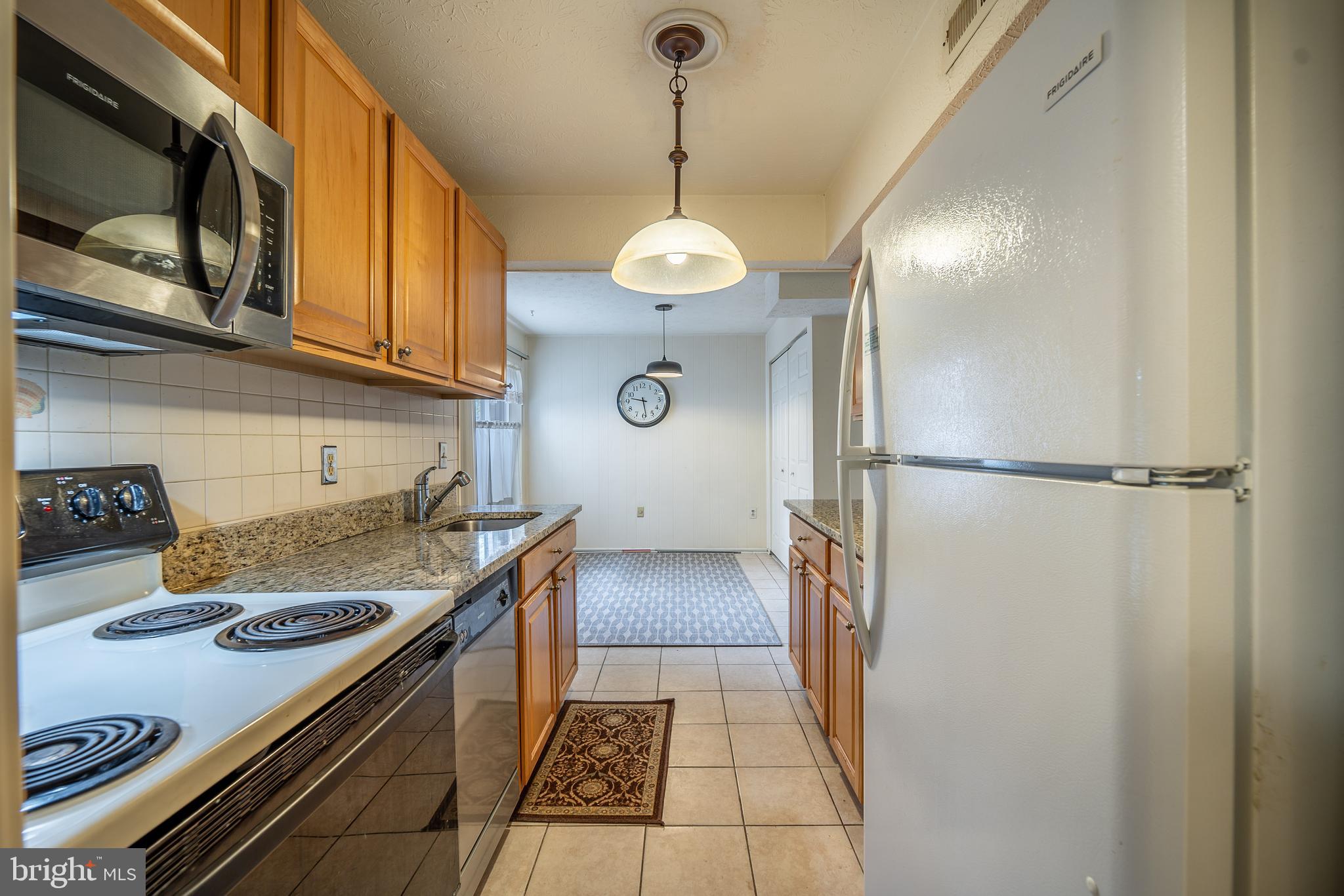 GREENBRIAR CONDO PHASE III - Residential