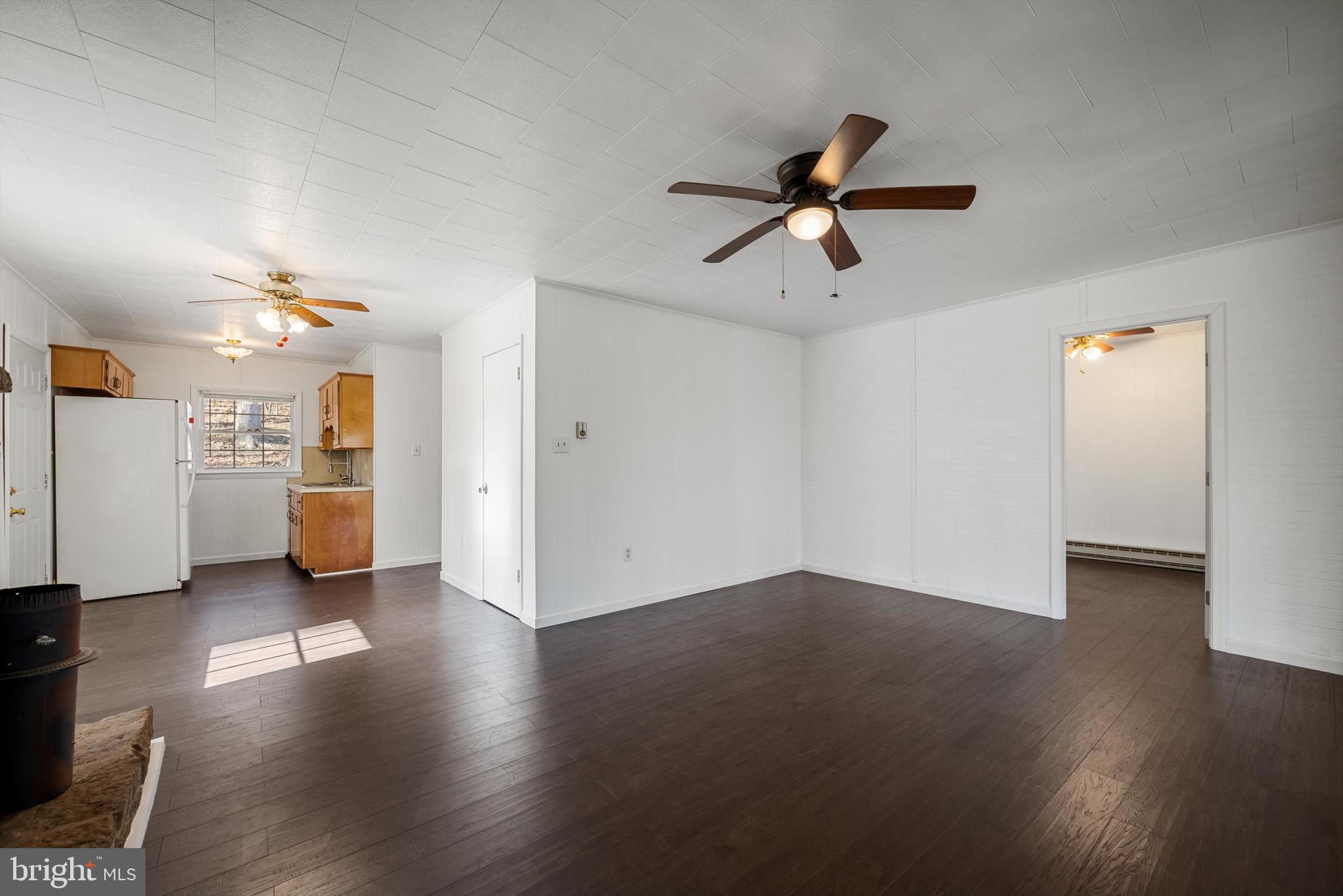 SLEEPY HOLLOW SUBDIVISION - Residential