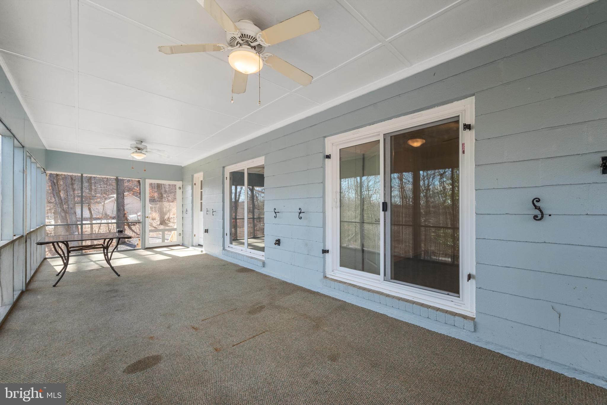 SLEEPY HOLLOW SUBDIVISION - Residential