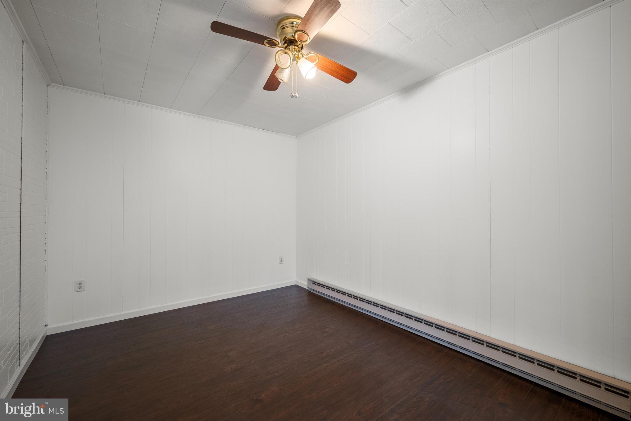 SLEEPY HOLLOW SUBDIVISION - Residential