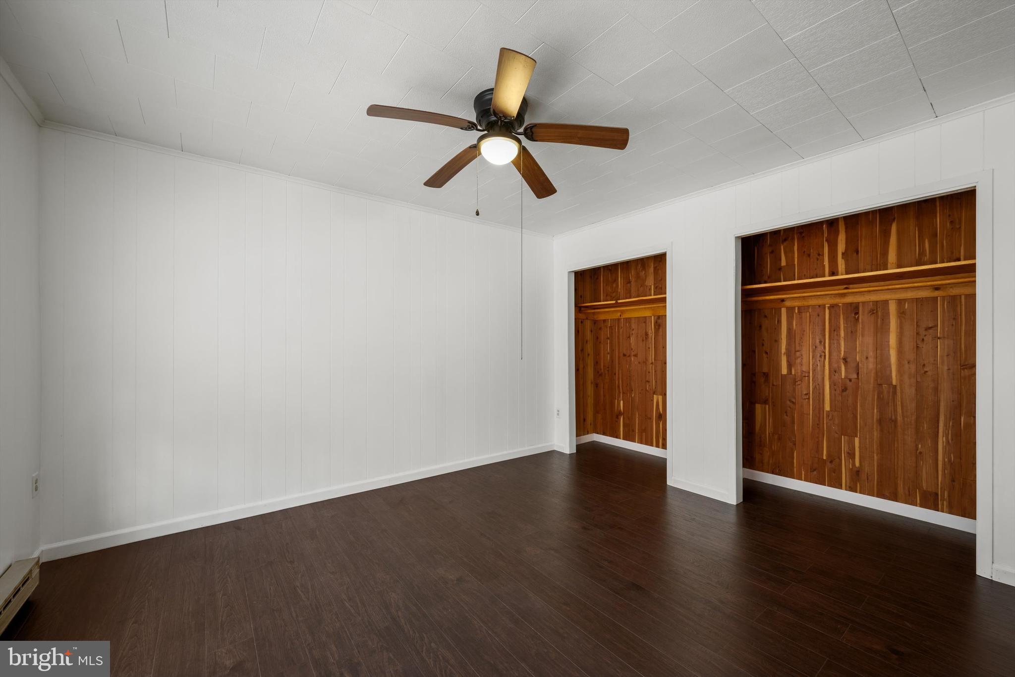 SLEEPY HOLLOW SUBDIVISION - Residential