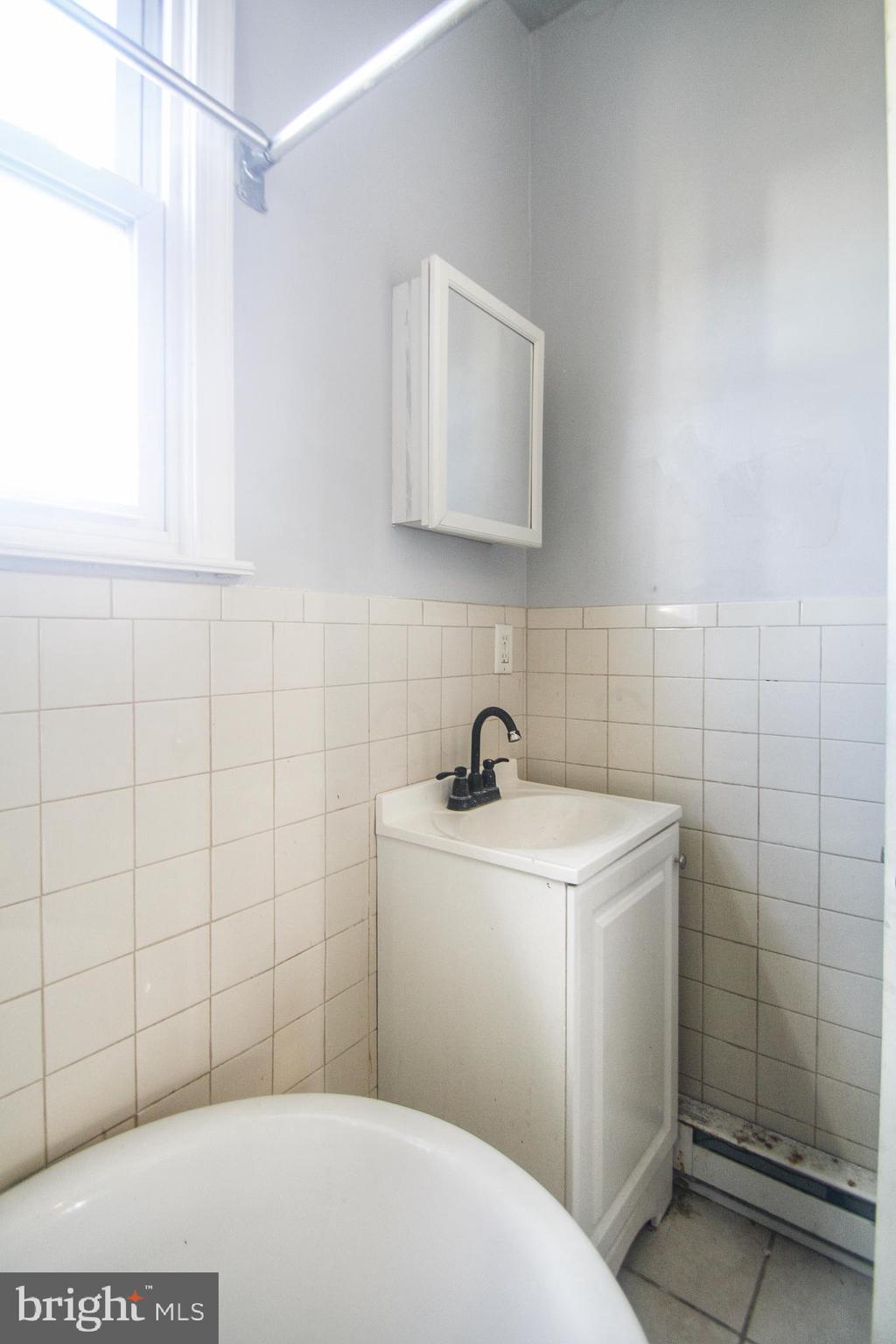 MILL CREEK - Residential