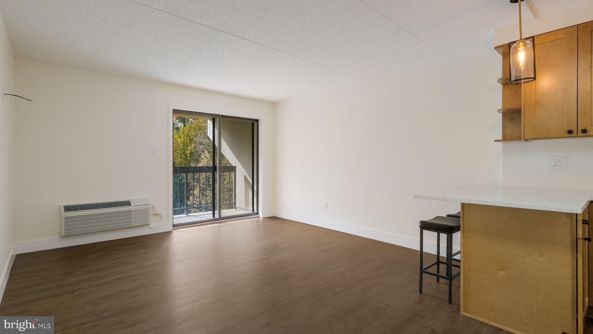 CRUM CREEK VALLEY - Residential