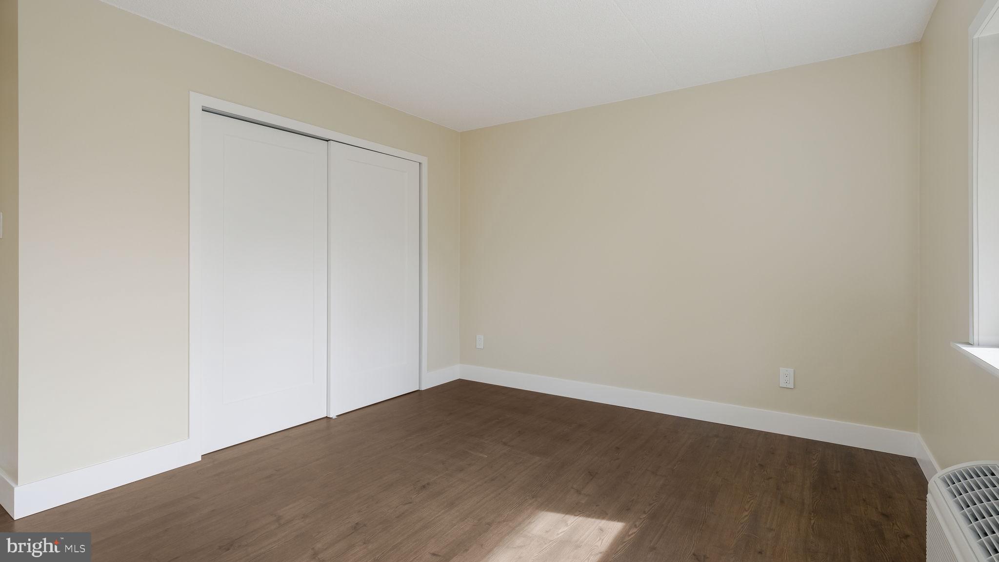 CRUM CREEK VALLEY - Residential