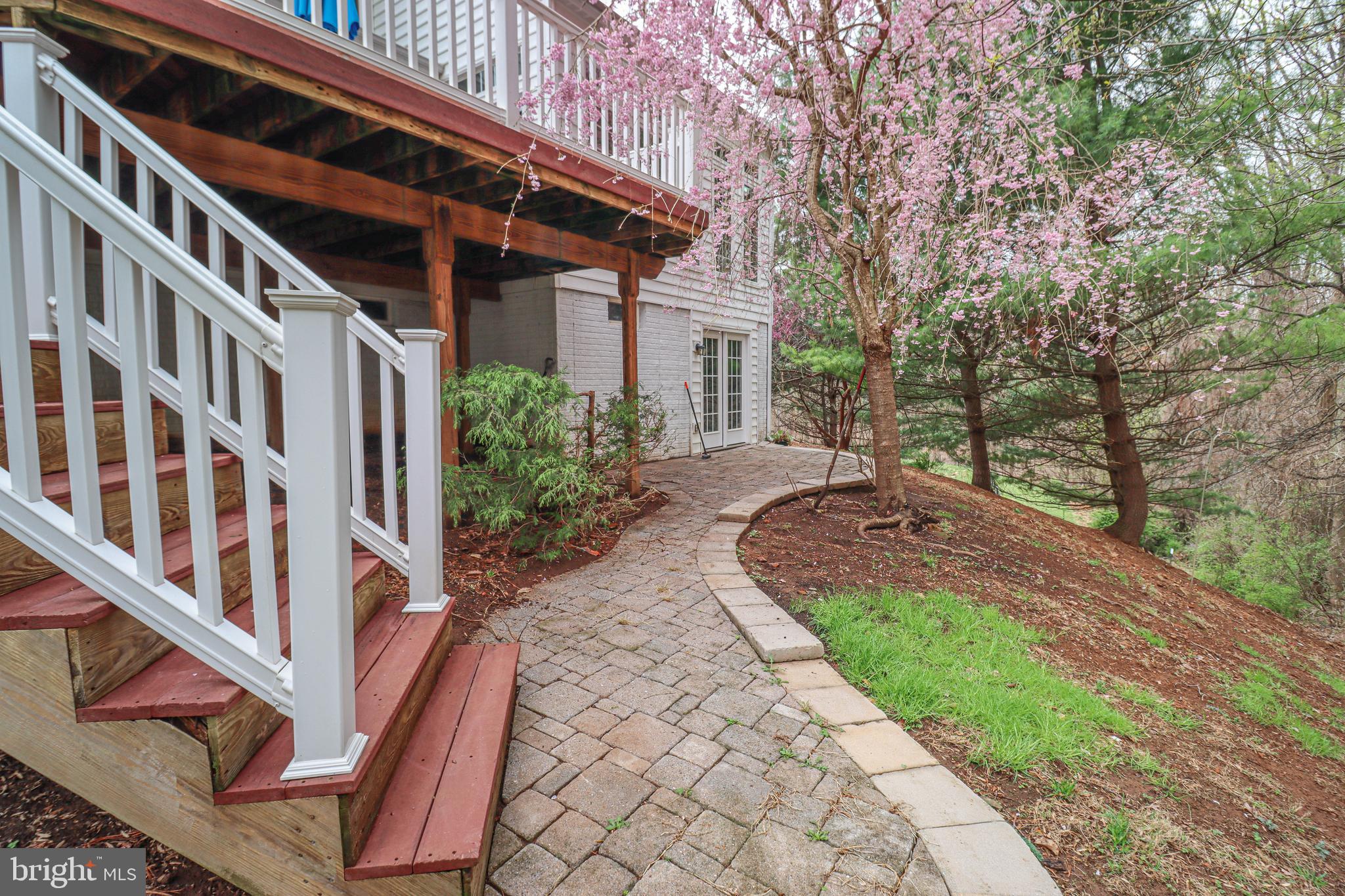 PERRY HALL - Residential